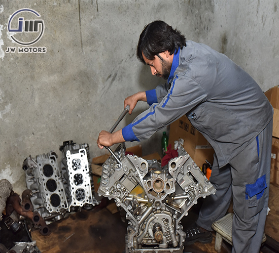 land rover, bmw, mercedes benz, audi, jaguar, porsche, chrysler, gmc, bentley