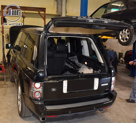 land rover, bmw, mercedes benz, audi, jaguar, porsche, chrysler, gmc, bentley
