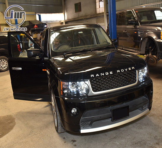 land rover, bmw, mercedes benz, audi, jaguar, porsche, chrysler, gmc, bentley