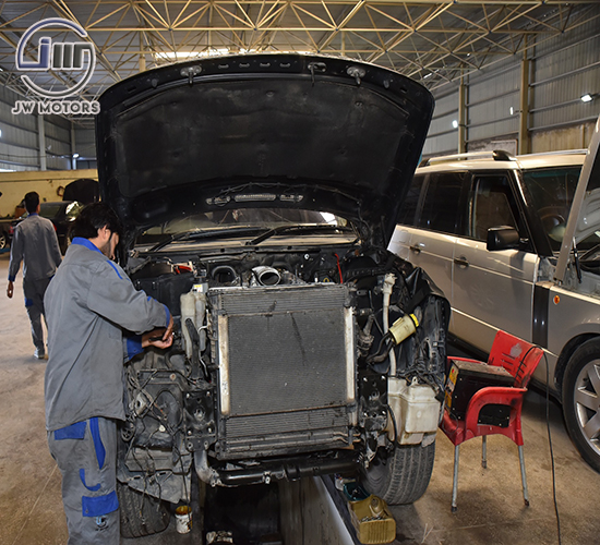 land rover, bmw, mercedes benz, audi, jaguar, porsche, chrysler, gmc, bentley