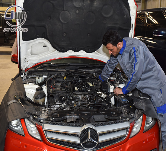 land rover, bmw, mercedes benz, audi, jaguar, porsche, chrysler, gmc, bentley